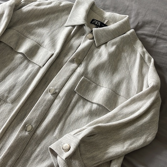 Zara gray button down - Picture 3 of 7